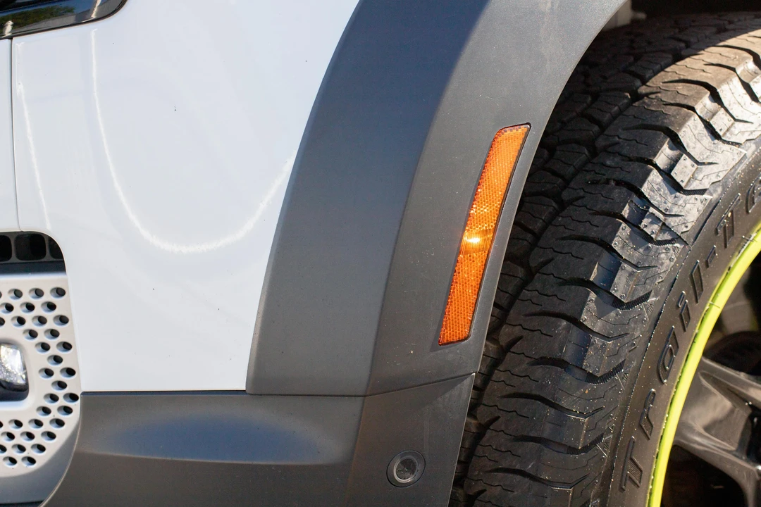 2020 Land Rover Defender L663 - Image 27 of 31