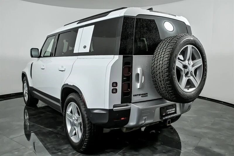 2020 Land Rover Defender L663 - Image 7 of 31