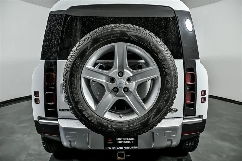 2020 Land Rover Defender L663 - Image 8 of 31