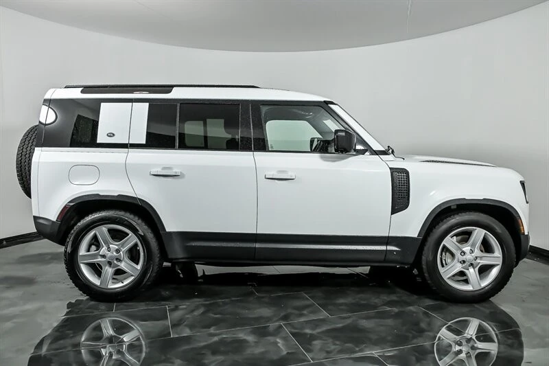 2020 Land Rover Defender L663 - Image 10 of 31