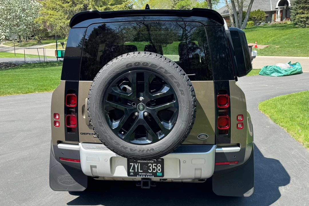 2020 Land Rover Defender L663 - Image 5 of 31