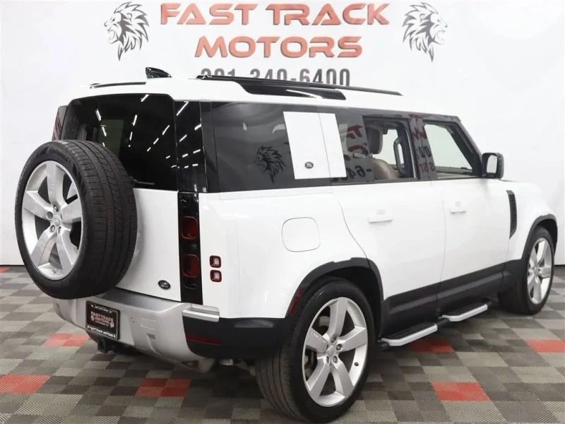 2020 Land Rover Defender 110 - Image 6 of 12