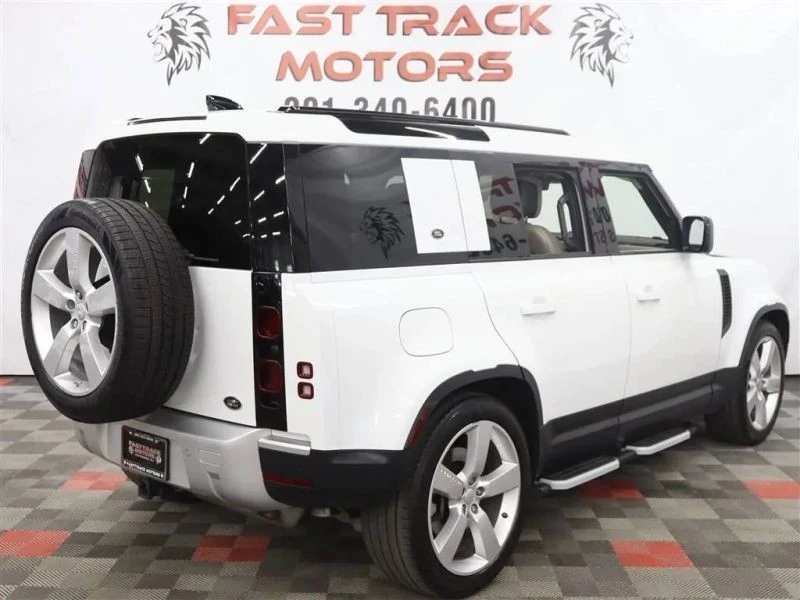 2020 Land Rover Defender 110 - Image 6 of 12