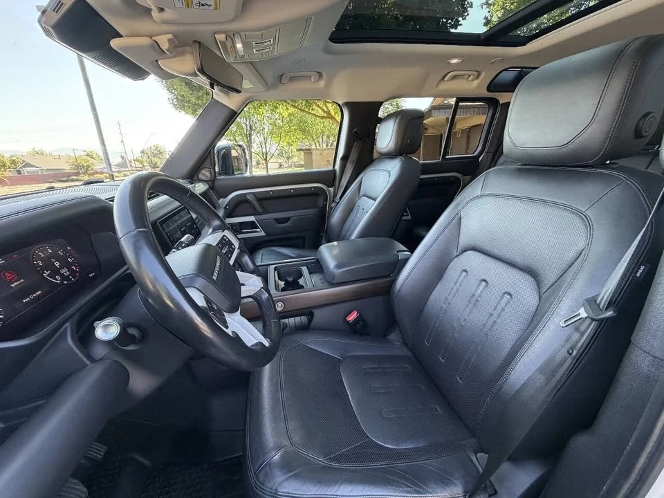 2020 Land Rover Defender L663 - Image 16 of 19