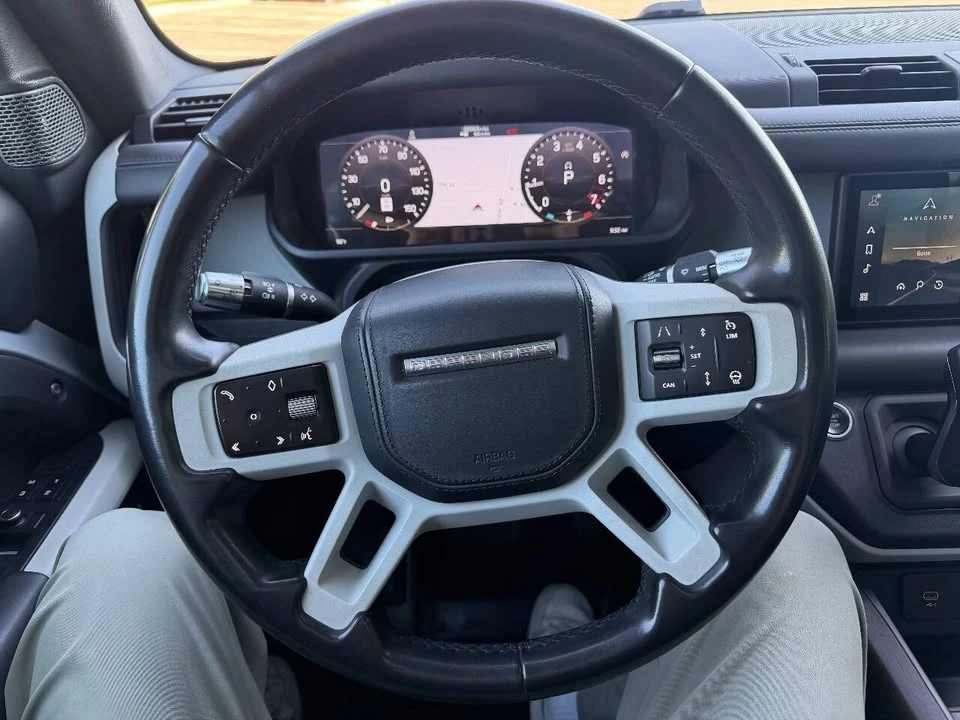2020 Land Rover Defender L663 - Image 18 of 19