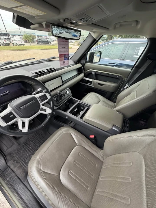 2020 Land Rover Defender L663 - Image 3 of 7