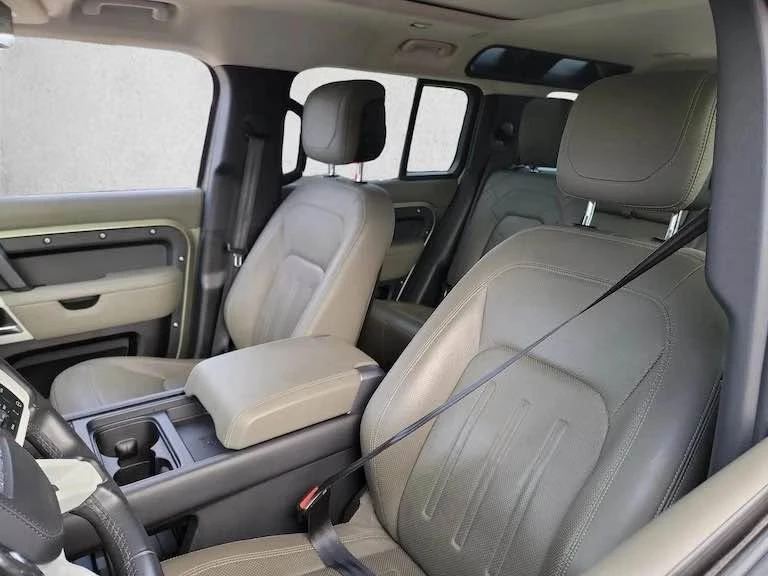 2020 Land Rover Defender L663 - Image 4 of 7