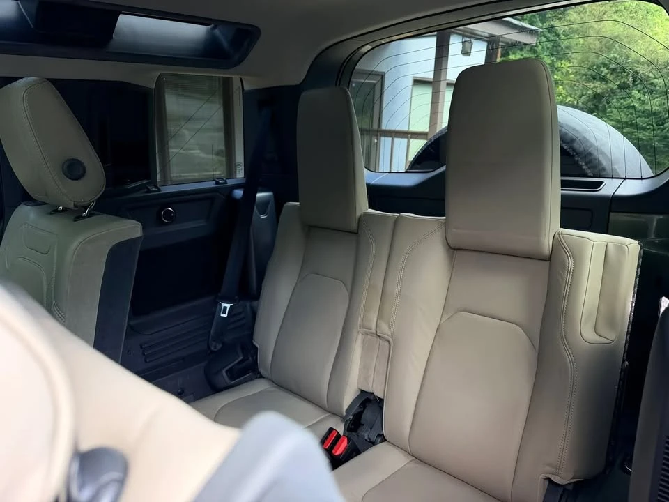 2020 Land Rover Defender L663 - Image 13 of 20