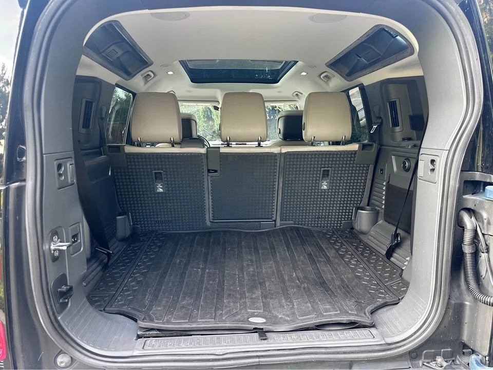 2020 Land Rover Defender L663 - Image 14 of 19