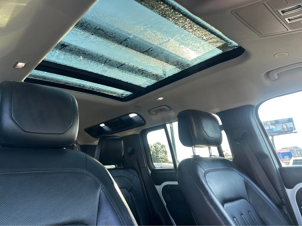 2020 Land Rover Defender L663 - Image 13 of 17