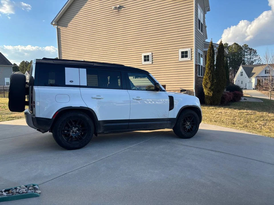 2020 Land Rover Defender L663 - Image 2 of 6