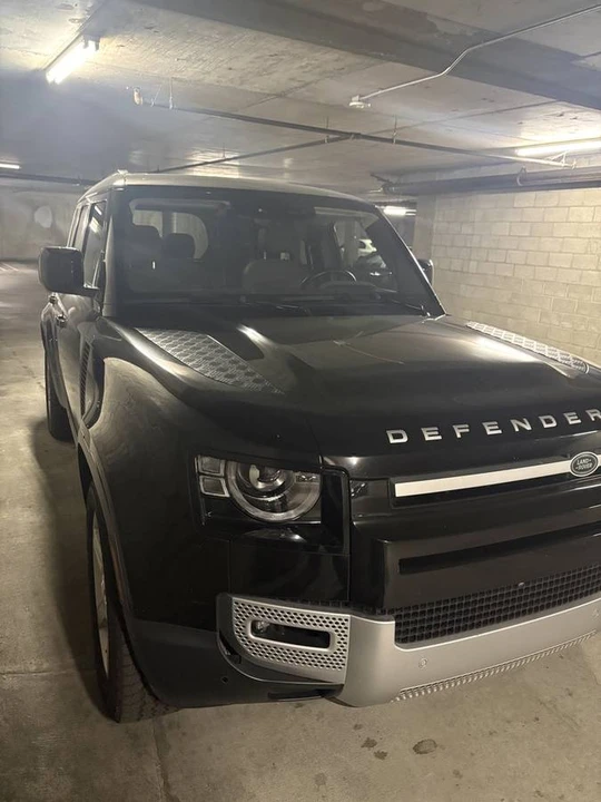 2020 Land Rover Defender L663 - Image 4 of 10