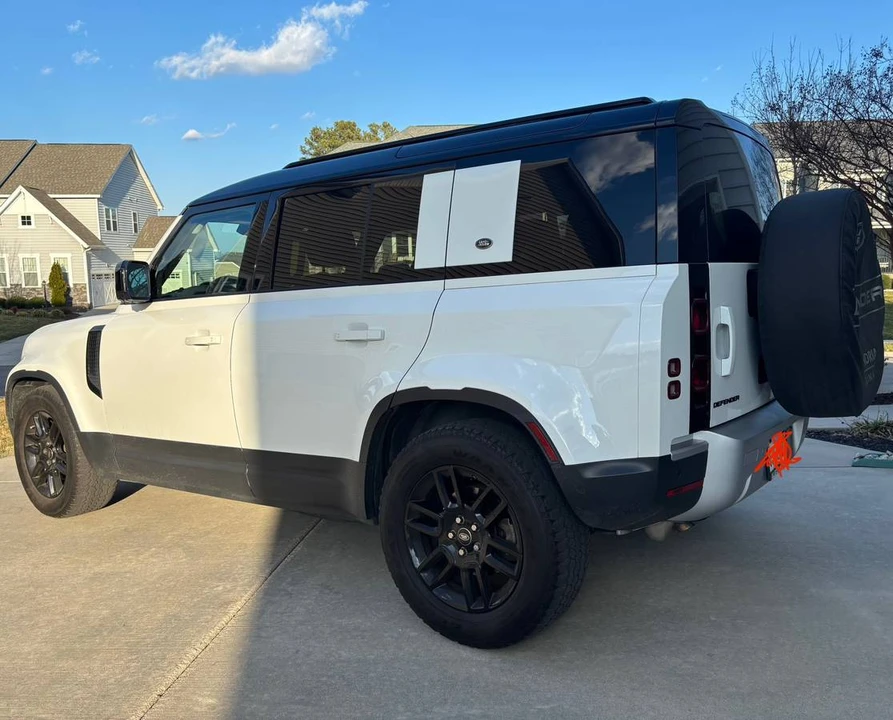 2020 Land Rover Defender L663 - Image 3 of 6