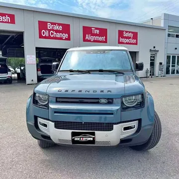 2020 Land Rover Defender 110 SE