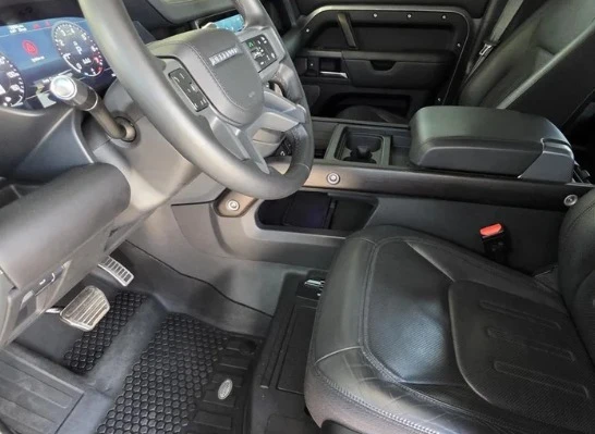 2020 Land Rover Defender L663 - Image 6 of 10