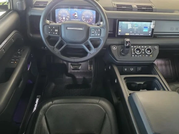 2020 Land Rover Defender L663 - Image 7 of 10
