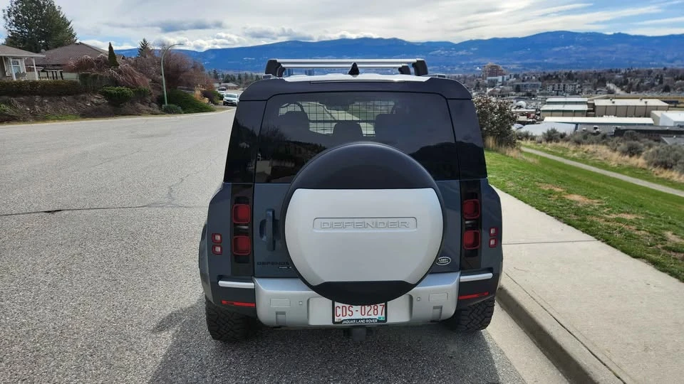 2020 Land Rover Defender L663 - Image 4 of 8