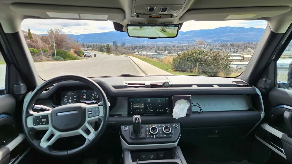 2020 Land Rover Defender L663 - Image 8 of 8
