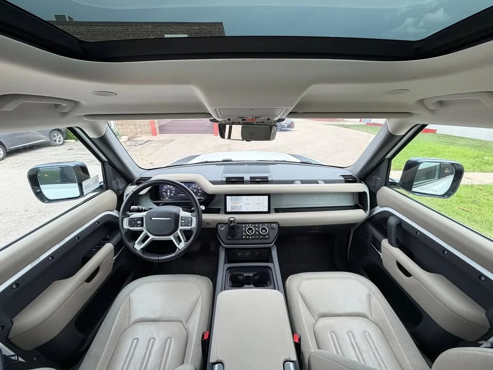 2020 Land Rover Defender L663 - Image 4 of 6