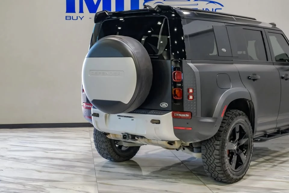 2020 Land Rover Defender L663 - Image 13 of 20