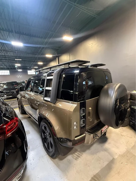 2020 Land Rover Defender L663 - Image 3 of 7