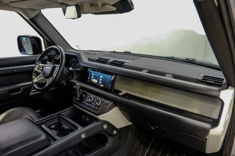 2020 Land Rover Defender L663 - Image 20 of 20