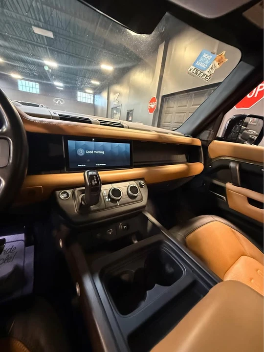 2020 Land Rover Defender L663 - Image 7 of 7