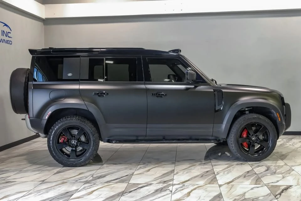 2020 Land Rover Defender L663 - Image 11 of 20