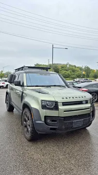 2020 Land Rover Defender 110 SE