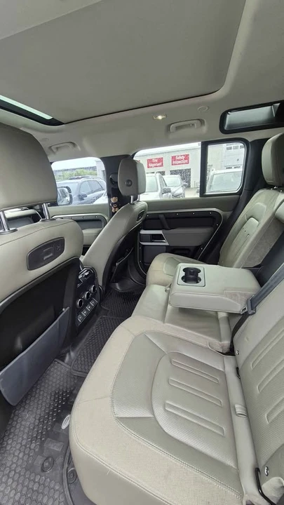 2020 Land Rover Defender L663 - Image 6 of 14