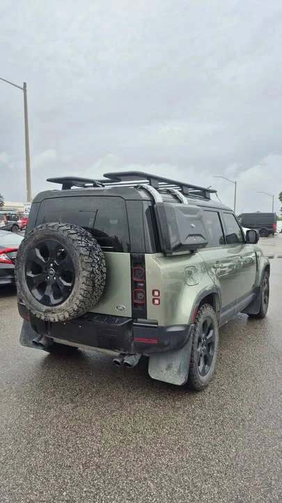 2020 Land Rover Defender L663 - Image 3 of 14