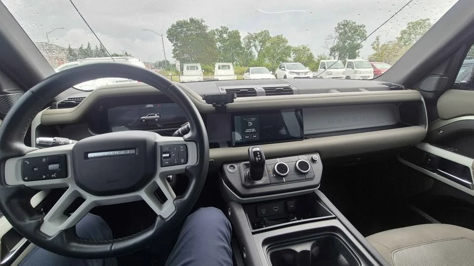 2020 Land Rover Defender L663 - Image 10 of 14