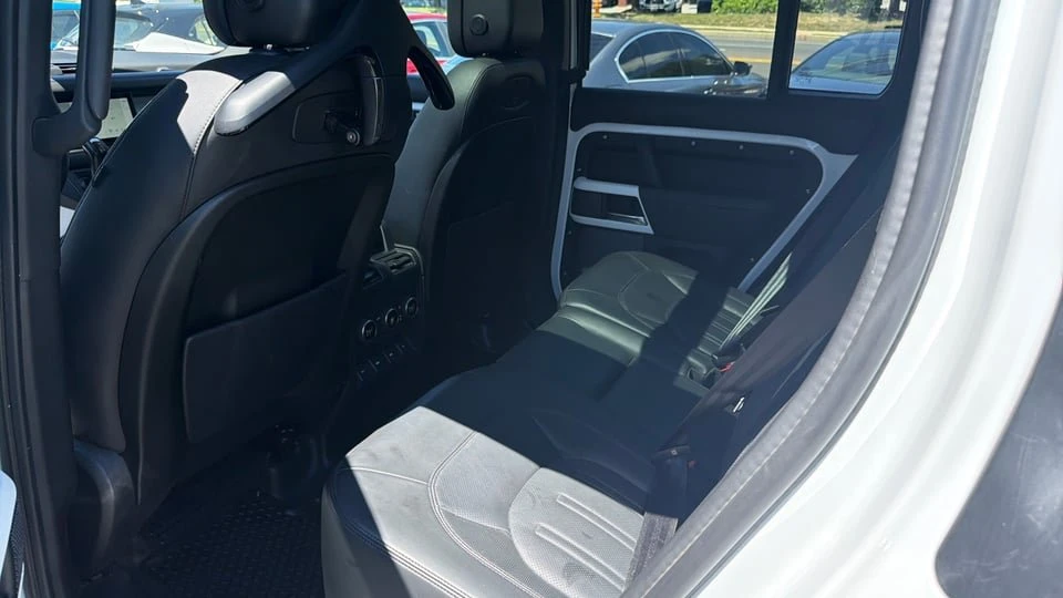 2020 Land Rover Defender L663 - Image 10 of 20
