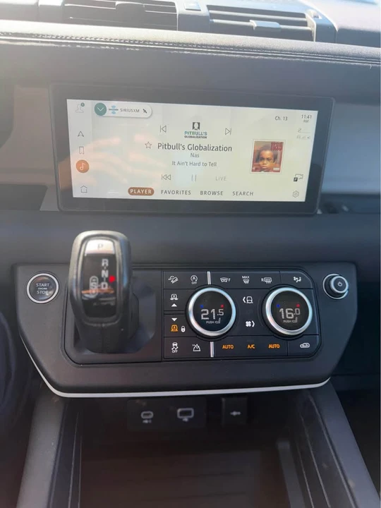2020 Land Rover Defender L663 - Image 15 of 17