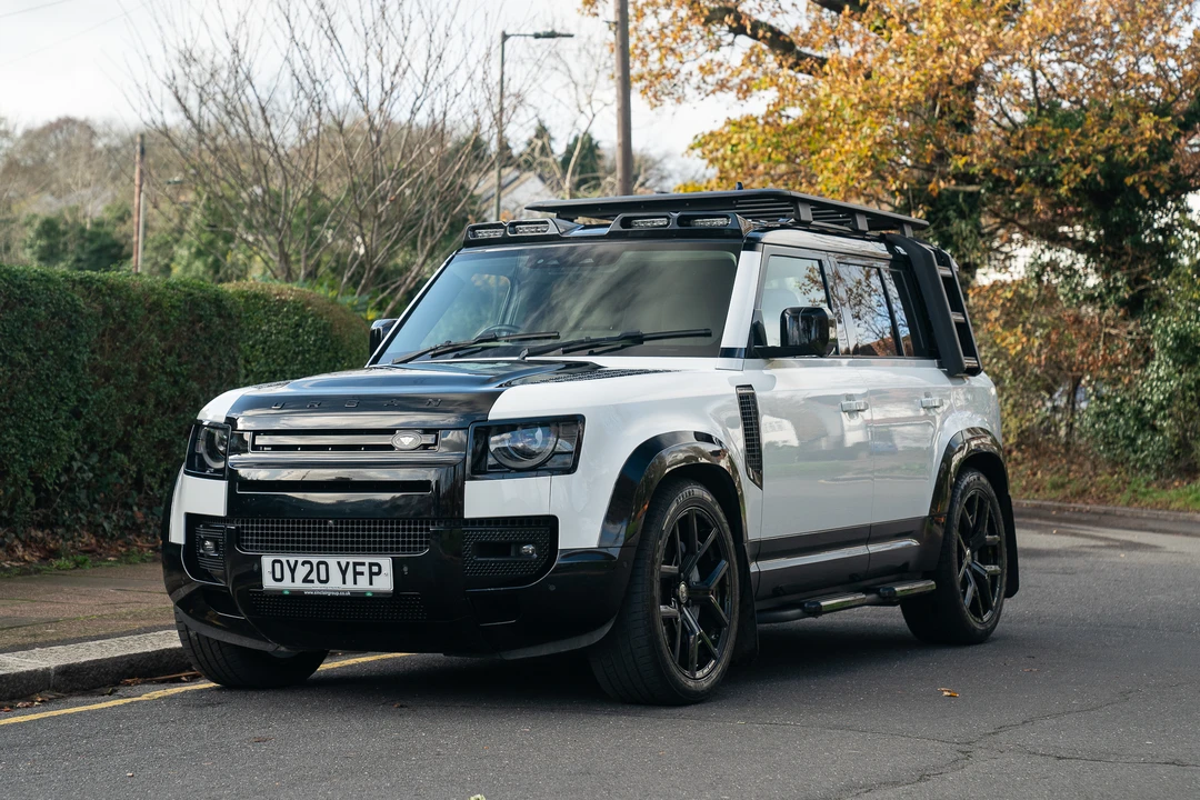 2020 Land Rover Defender L663 - Image 9 of 31