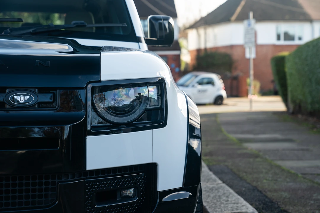 2020 Land Rover Defender L663 - Image 24 of 31