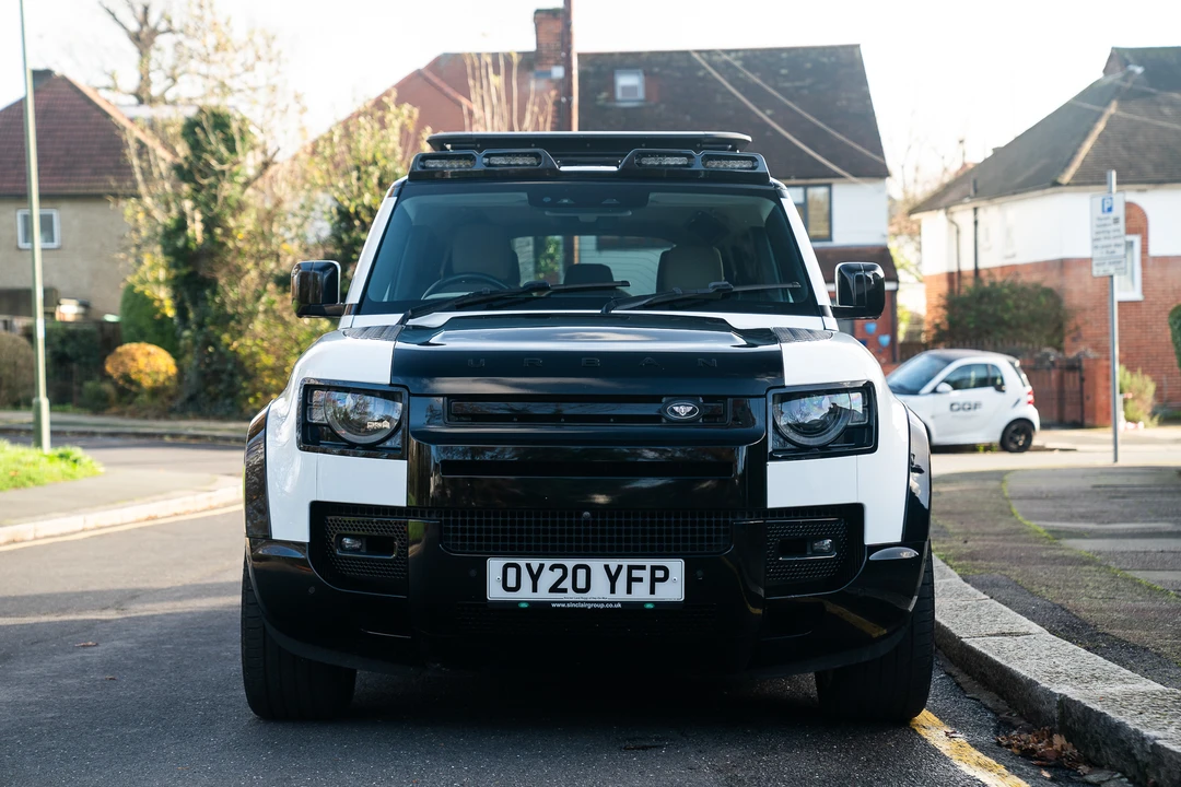 2020 Land Rover Defender L663 - Image 11 of 31