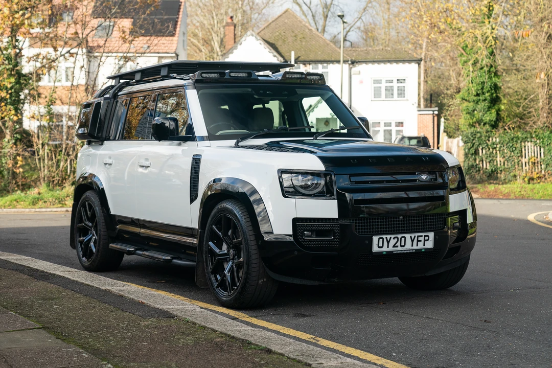 2020 Land Rover Defender L663 - Image 12 of 31
