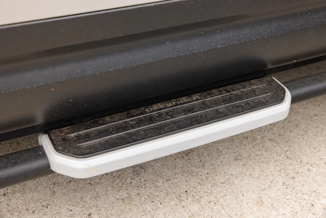 2020 Land Rover Defender L663 - Image 18 of 31