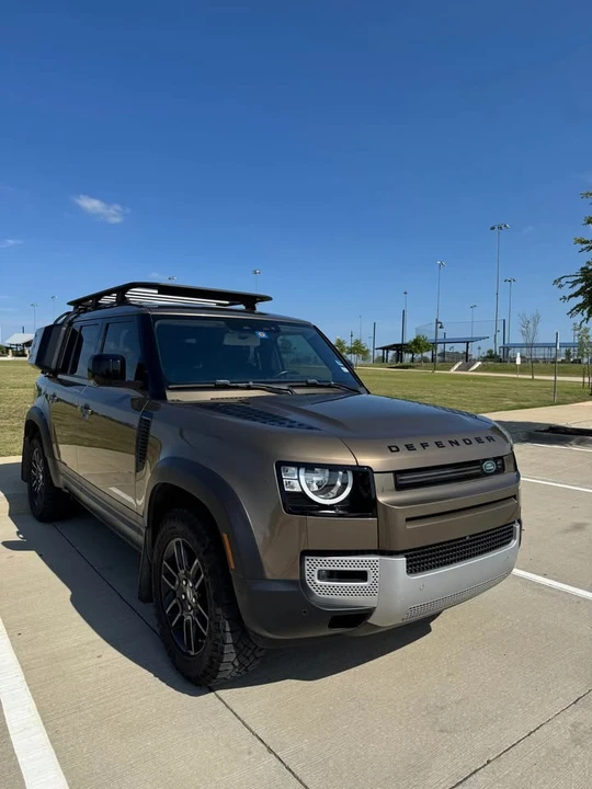2020 Land Rover Defender L663 - Image 2 of 18
