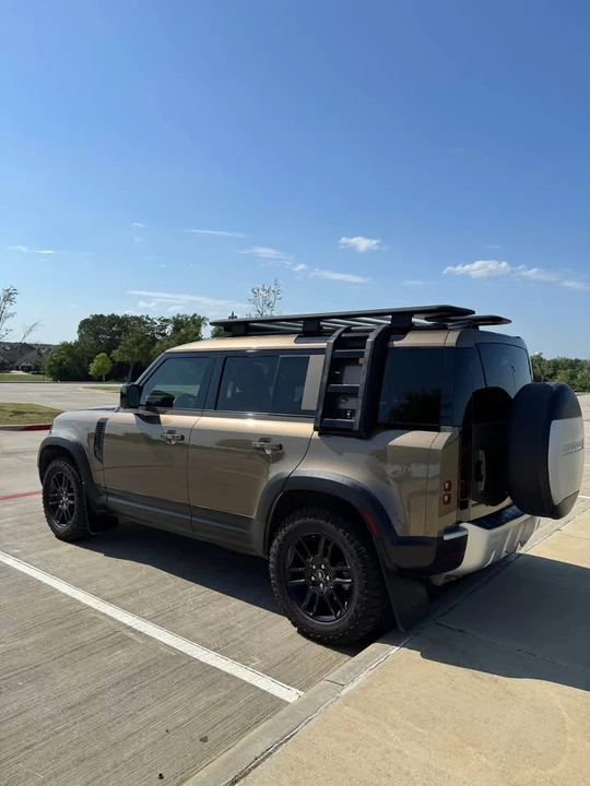 2020 Land Rover Defender L663 - Image 4 of 18
