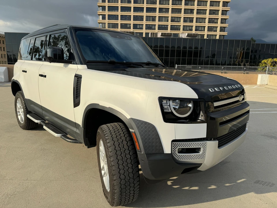 2020 Land Rover Defender L663 - Image 21 of 31