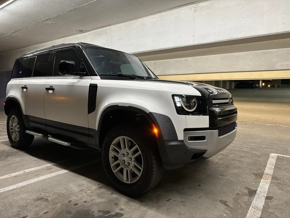 2020 Land Rover Defender L663 - Image 20 of 31