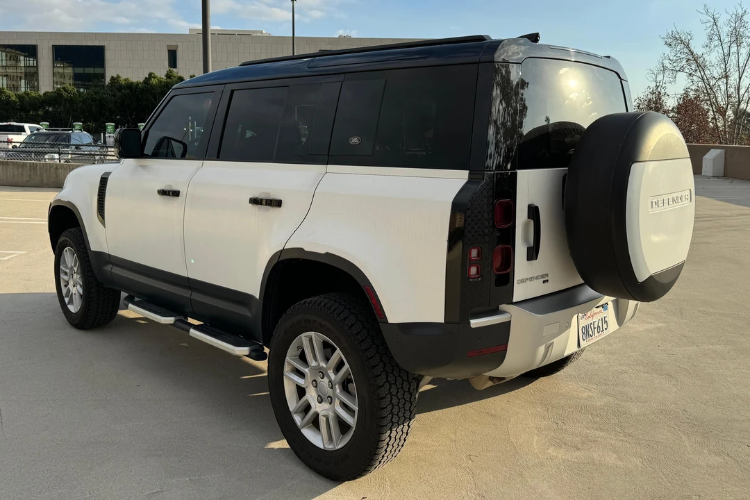 2020 Land Rover Defender L663 - Image 4 of 31