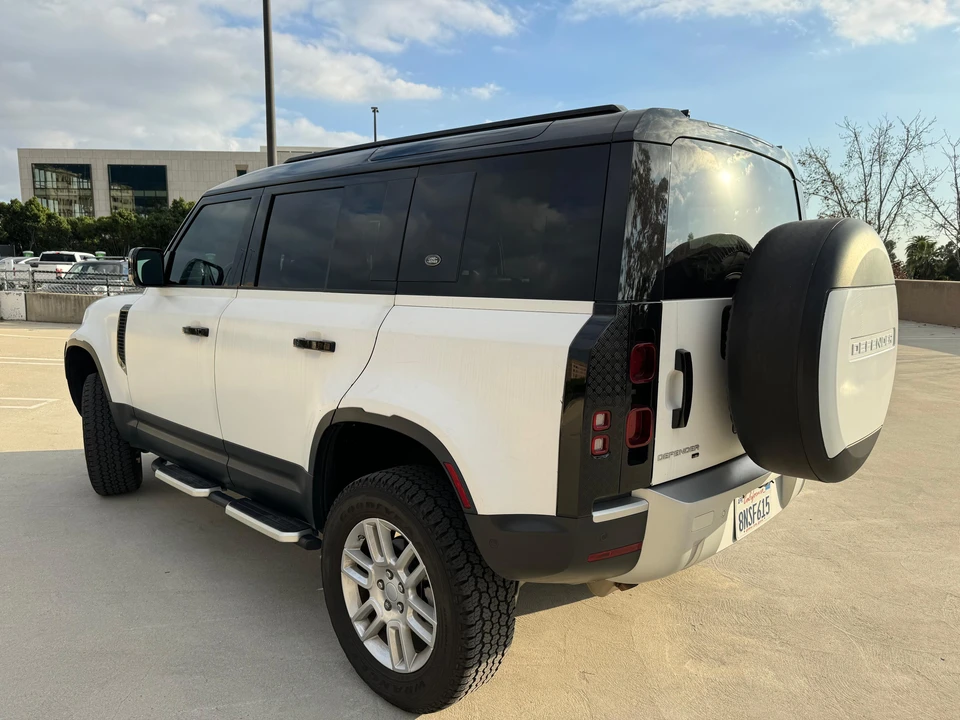 2020 Land Rover Defender L663 - Image 13 of 31