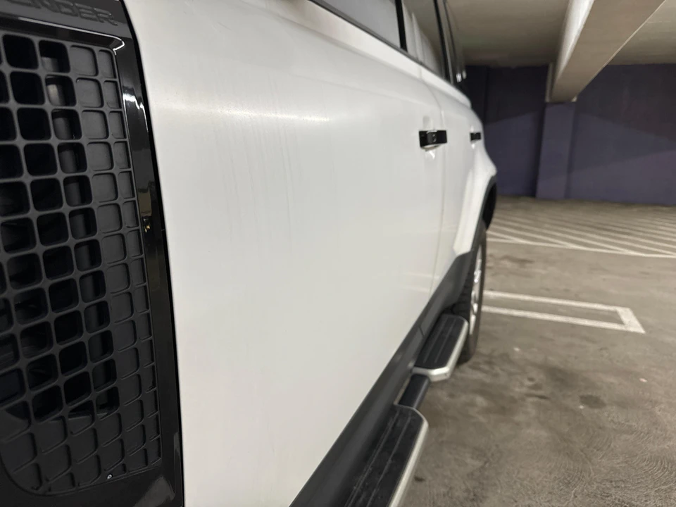 2020 Land Rover Defender L663 - Image 28 of 31