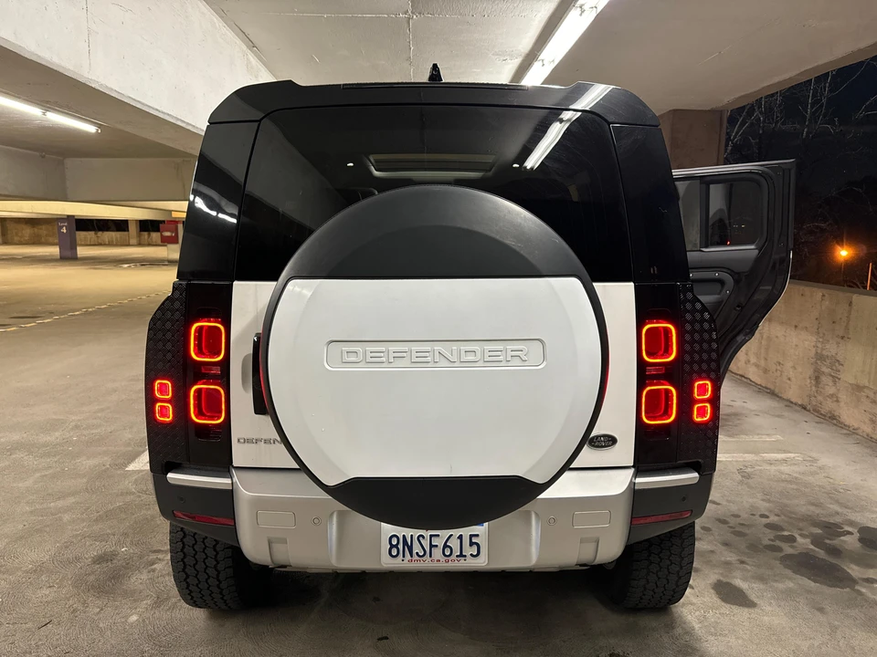 2020 Land Rover Defender L663 - Image 15 of 31