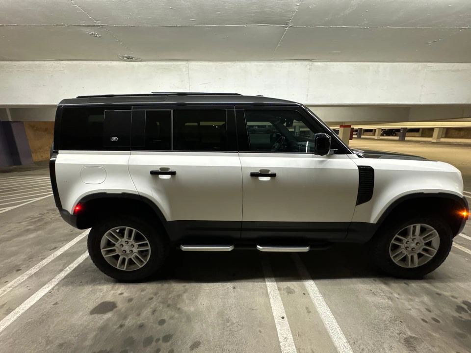 2020 Land Rover Defender L663 - Image 18 of 31