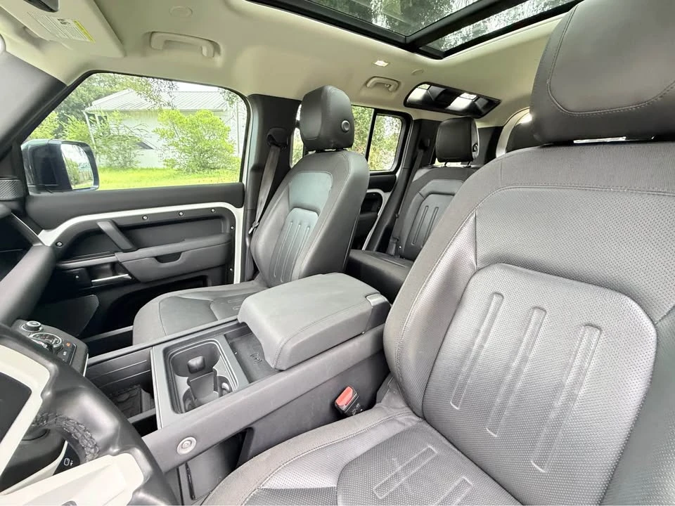2020 Land Rover Defender L663 - Image 13 of 18