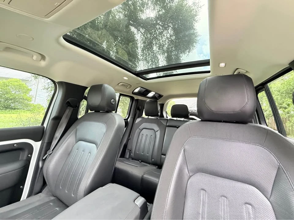 2020 Land Rover Defender L663 - Image 12 of 18